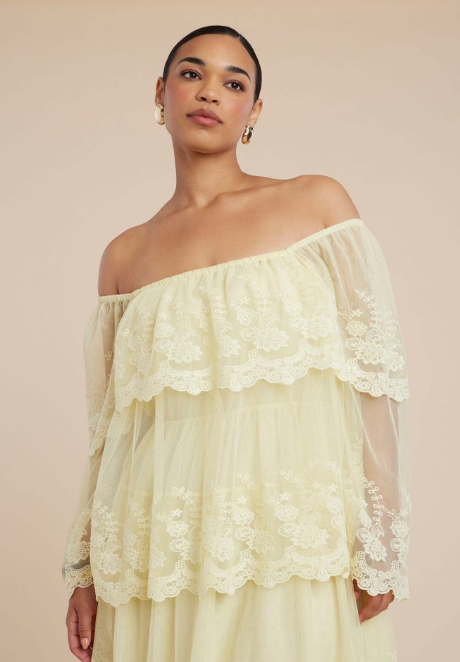 Tiered Lace Maxi Dress image number 4