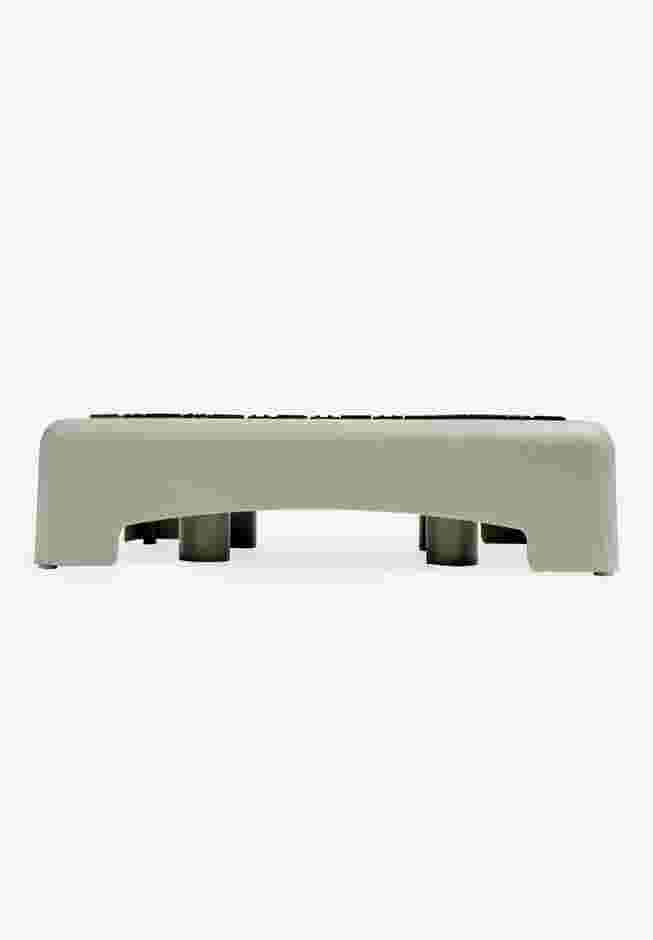 440 lbs. Weight Capacity Non-Slip Outdoor Step image number 2