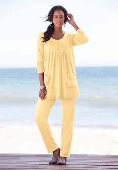 Plus Size Two Pocket Long Sleeve Soft Knit Swing Tunic