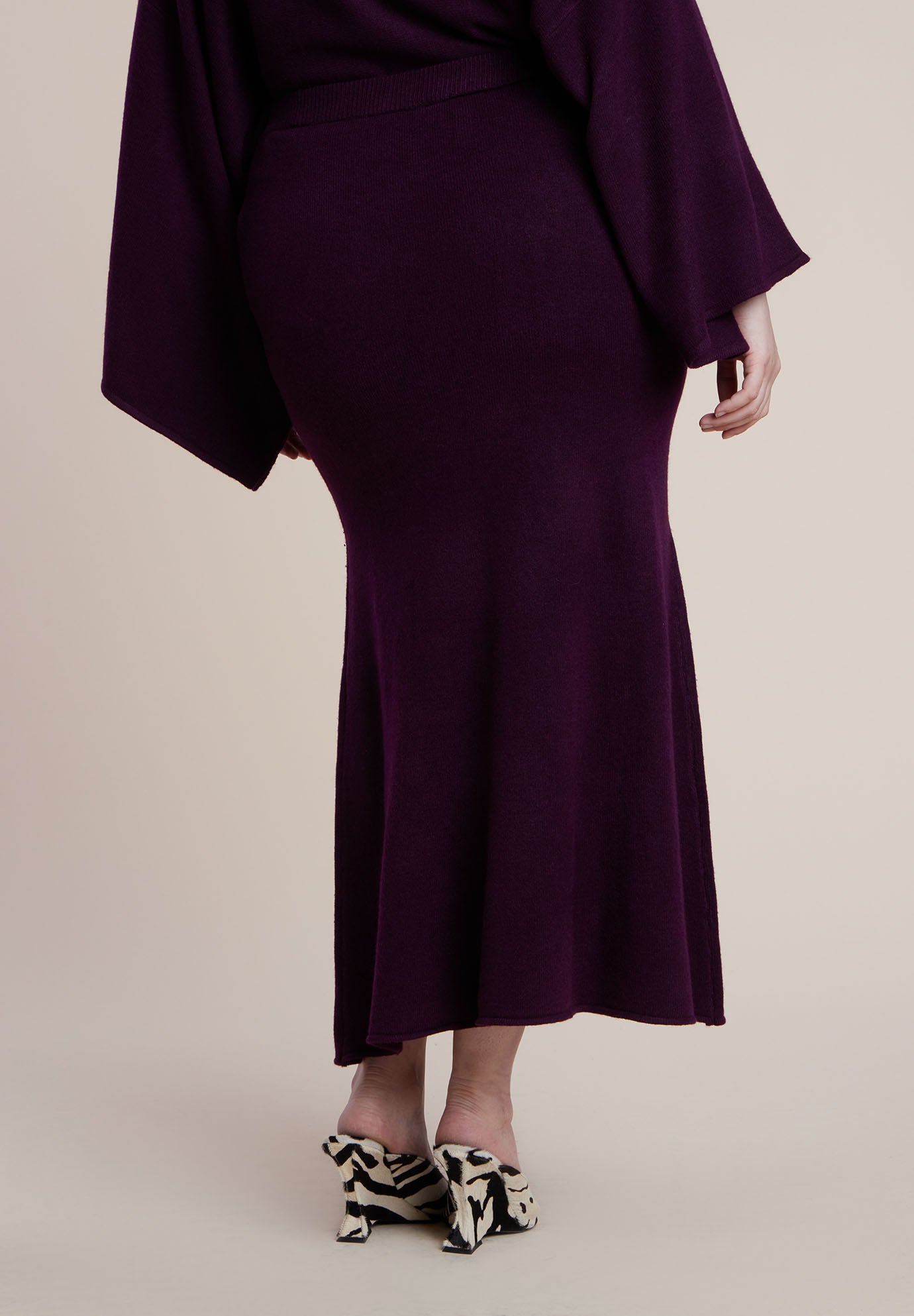 Sweater Maxi Skirt image number 2