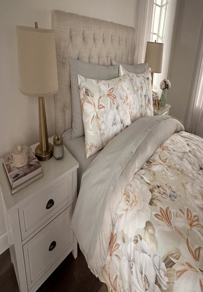 Lyocell Cotton Peony Garden Comforter Set image number 1