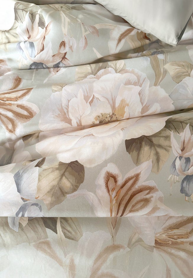 Lyocell Cotton Peony Garden Comforter Set image number 3