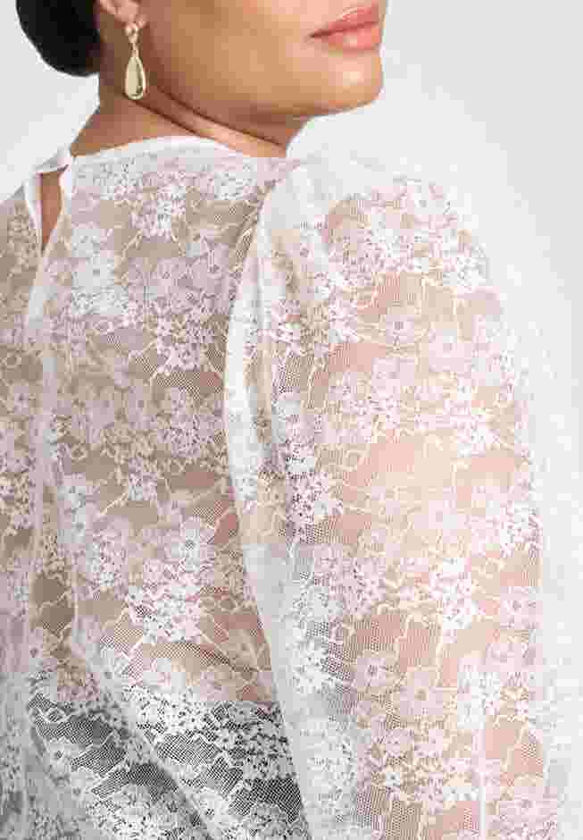 Romantic Lace Top image number 3