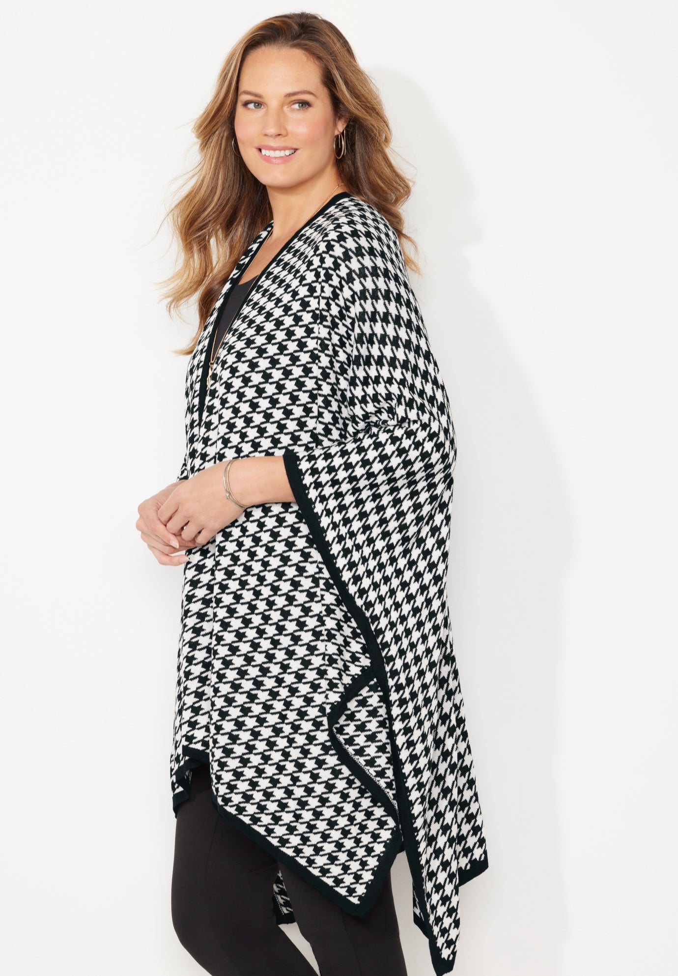 Liz&Me&reg; Shawl image number 2