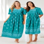 Bib Front Lounger image number null