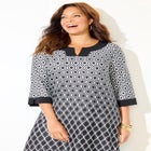 Contrast Border Notch Shift Dress image number null