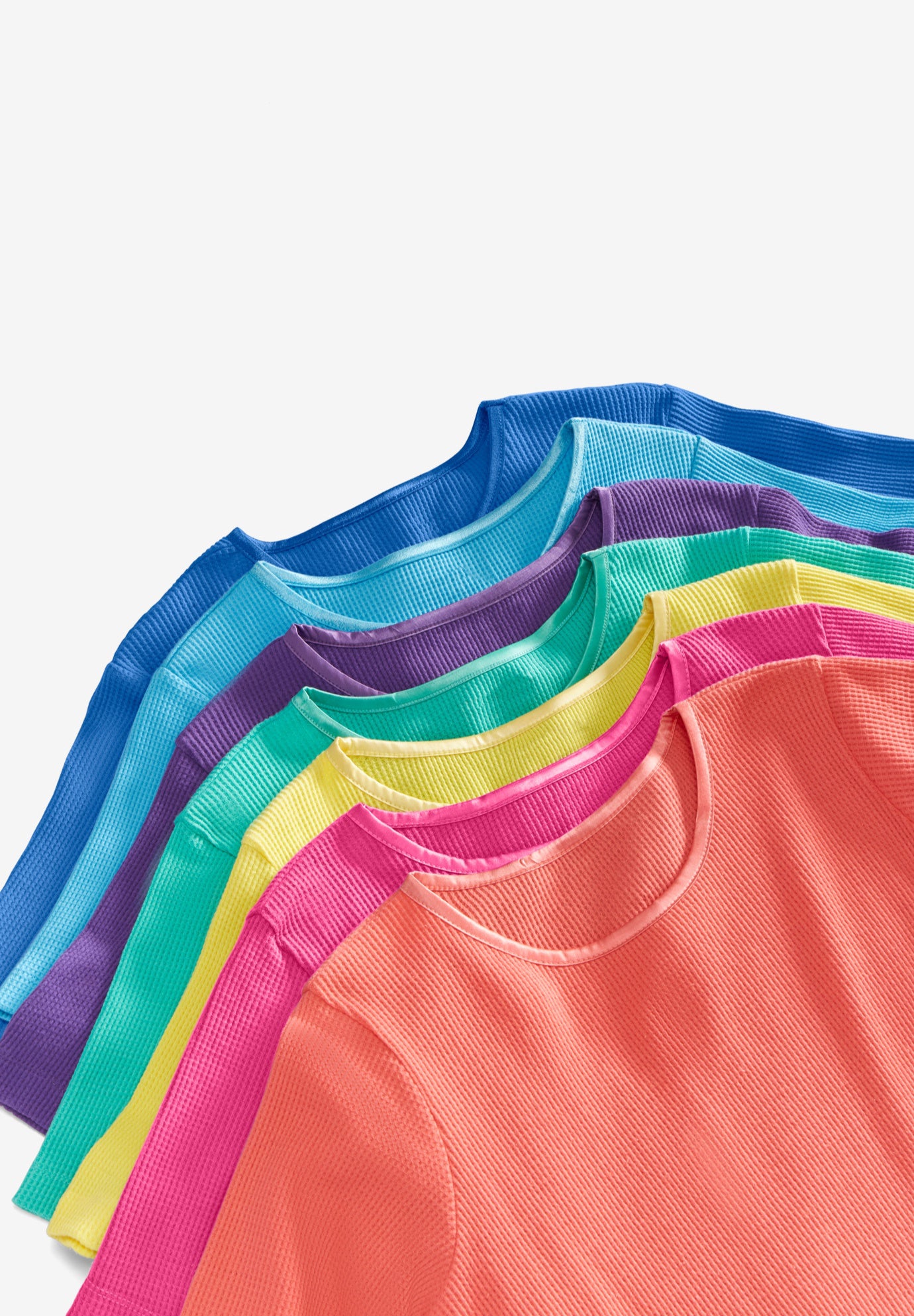 Waffle Thermal Satin Trim Tee image number 3