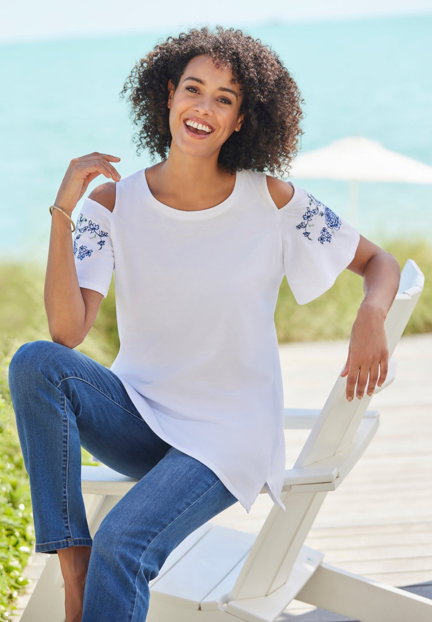 Short-Sleeve Cold-Shoulder Tee image number 0