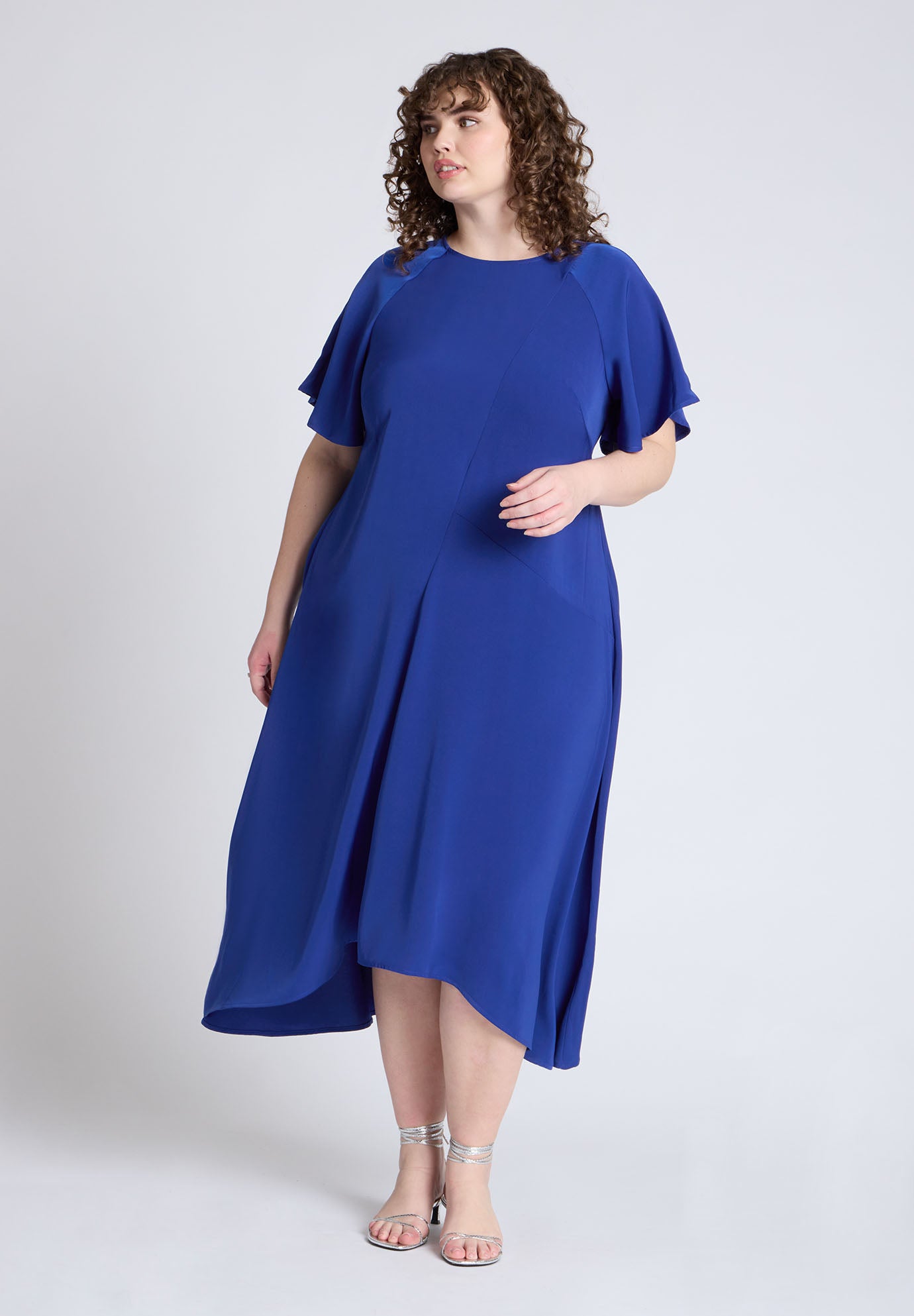 Seam Detail Relaxed Midi Dress image number 0