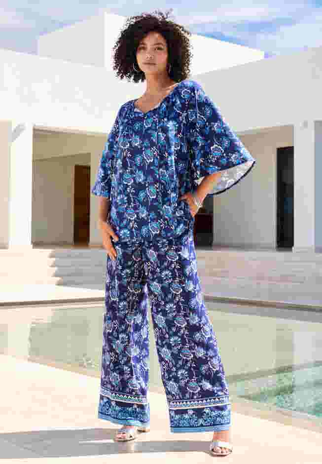 Plus Size Printed Wide Leg Pant image number 3