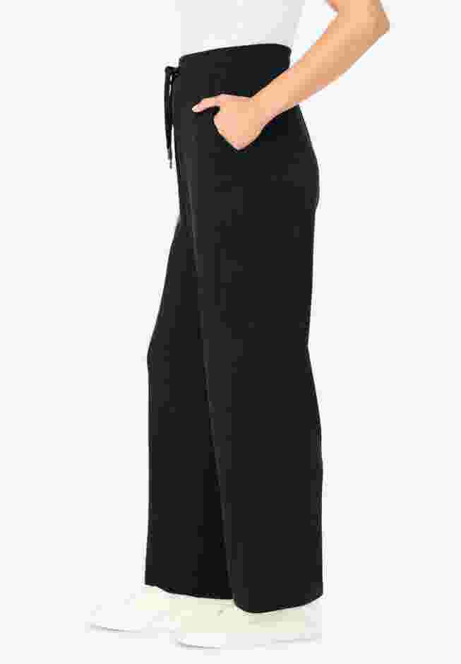 Womens Plus-Size Knit Pull-On Drawstring Cargo Pants image number 2