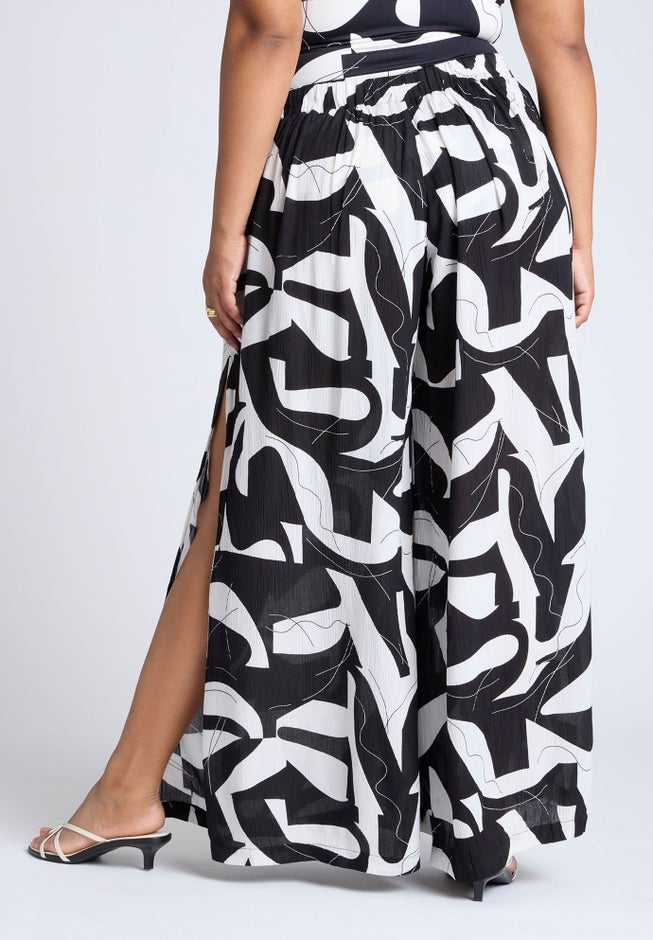 Printed Cover-Up Bottom With Slits image number 3