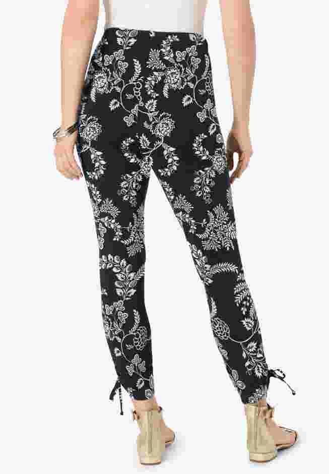 Lace-Up Capri Leggings image number 2