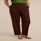 The 365 Straight Leg Pant image number null