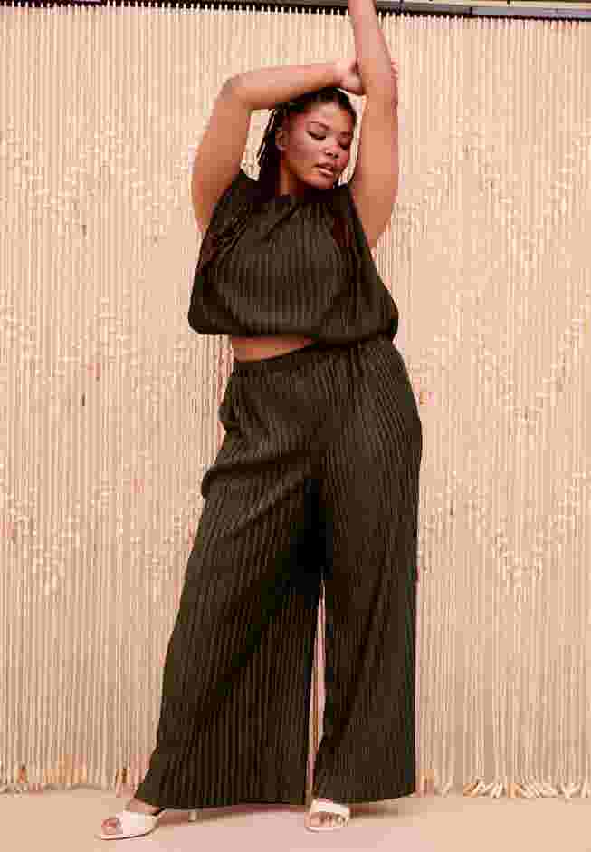 Plisse Dolman-Sleeve Cropped Top image number 0