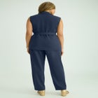 Belted Crepe Vest Set image number null