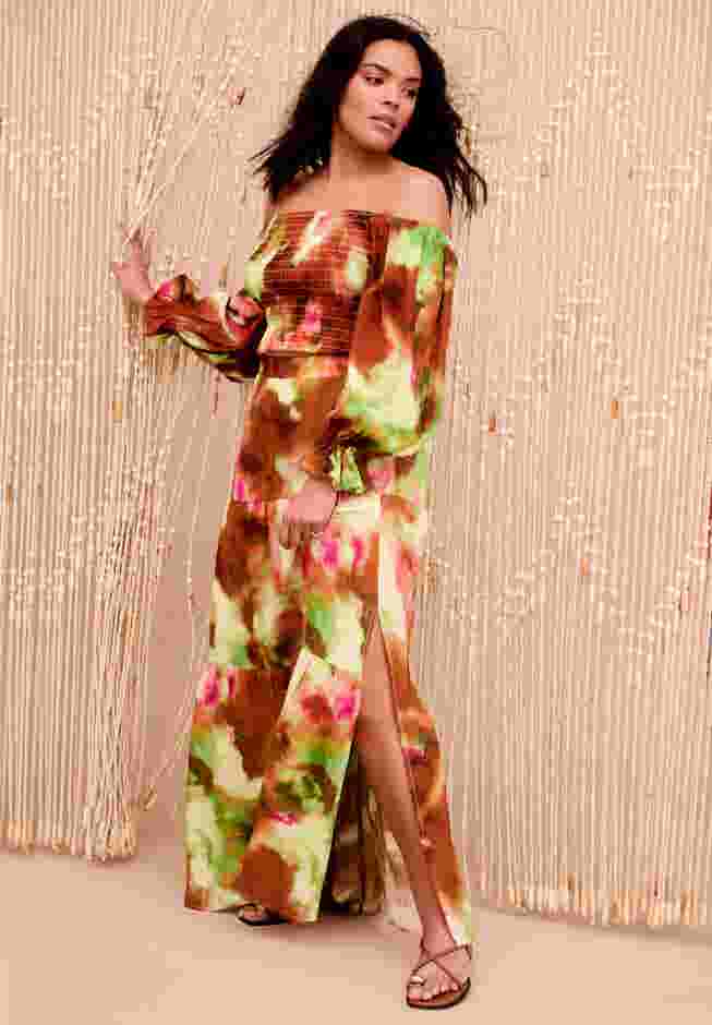 High-Slit Maxi Skirt image number 0