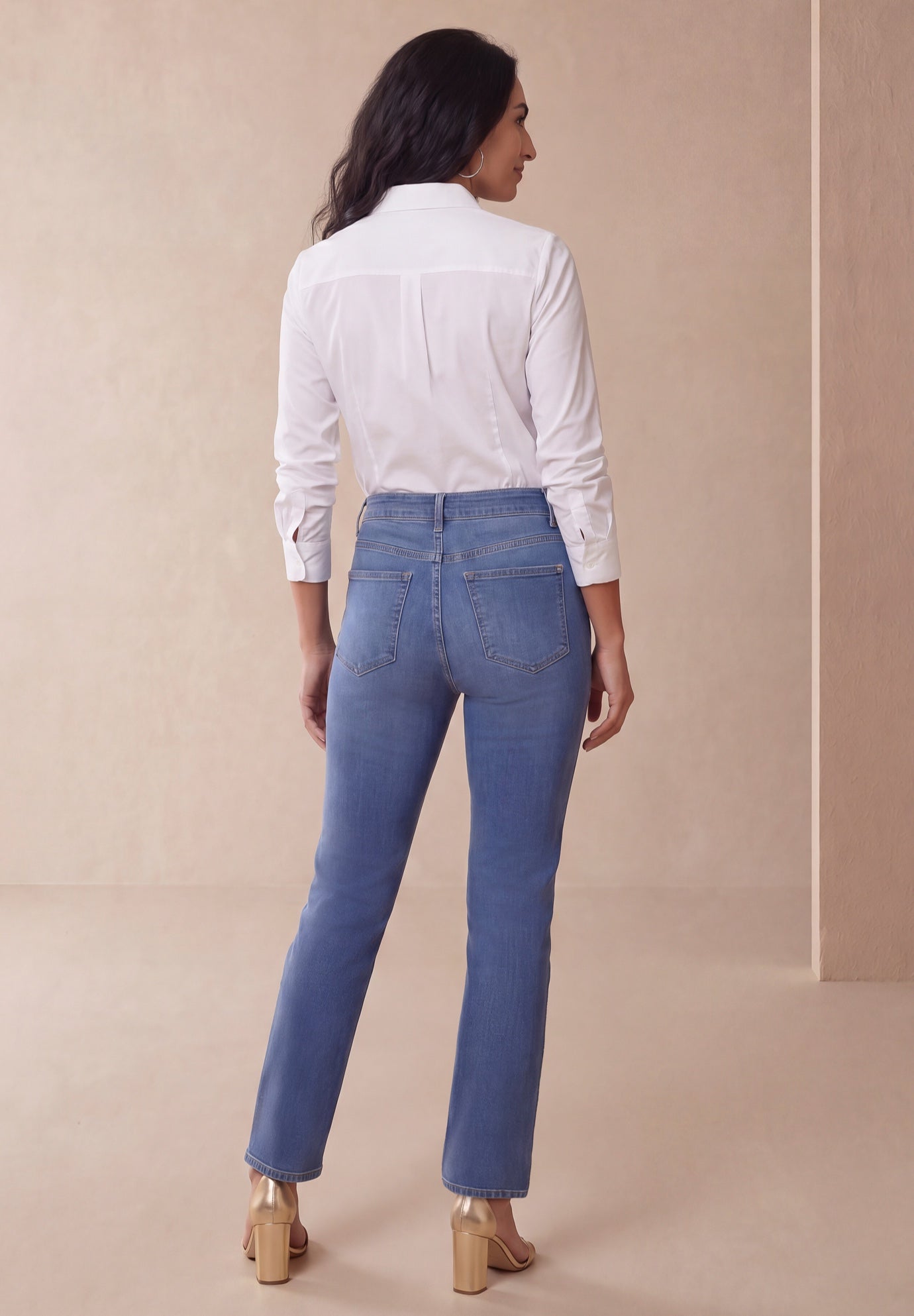 True Fit Stretch Denim Straight Leg Jean image number 2