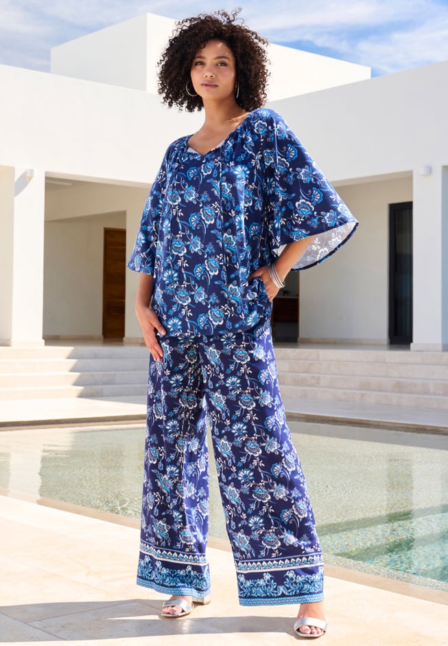 Notch Neck Textured Tee image number 0