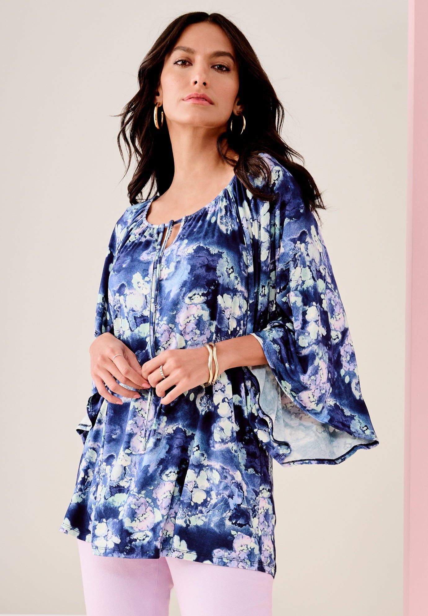 Notch Neck Textured Tee image number 0