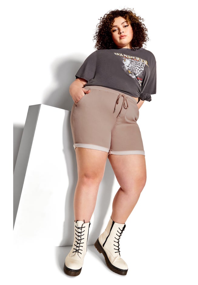 Mavis Short image number null