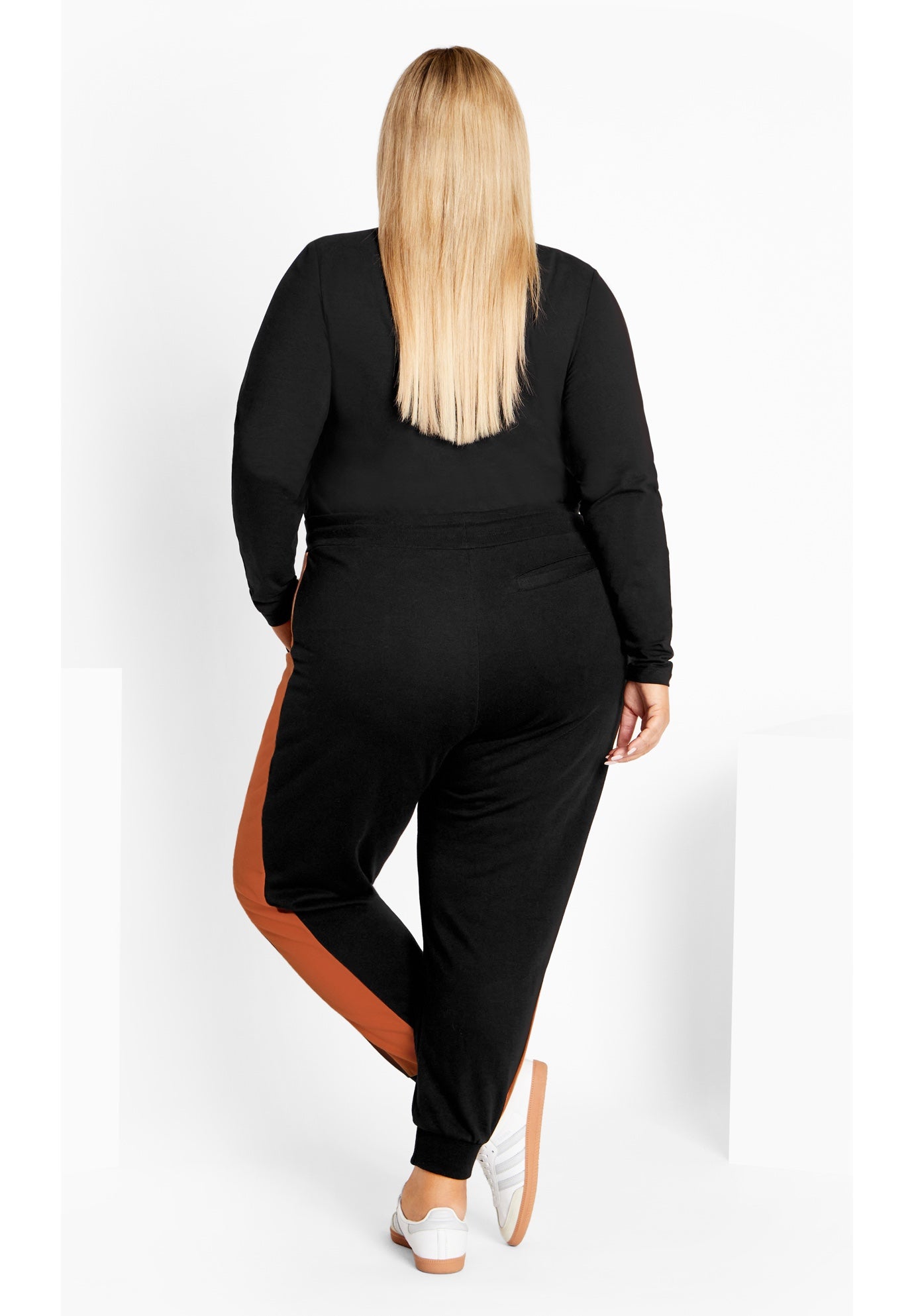 Maddie Sweat Pant image number 2