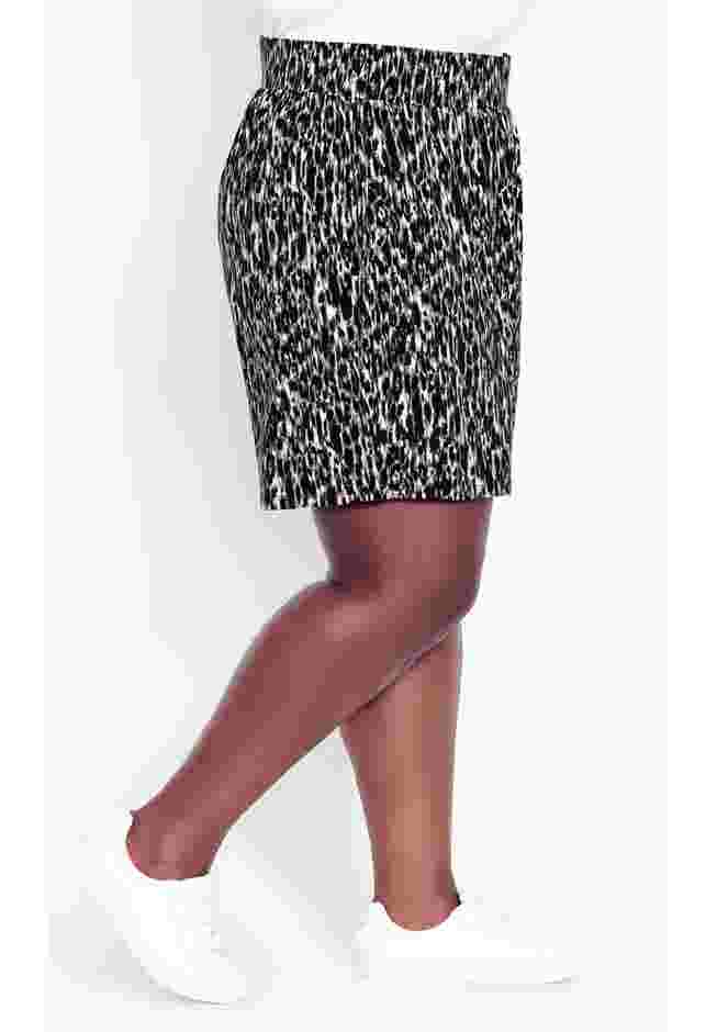 Alisha Knit Print Short image number 5