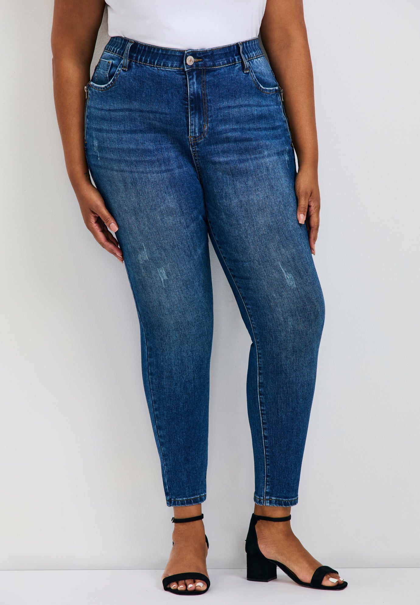 La Luna Zip Detail Skinny Jean image number 0