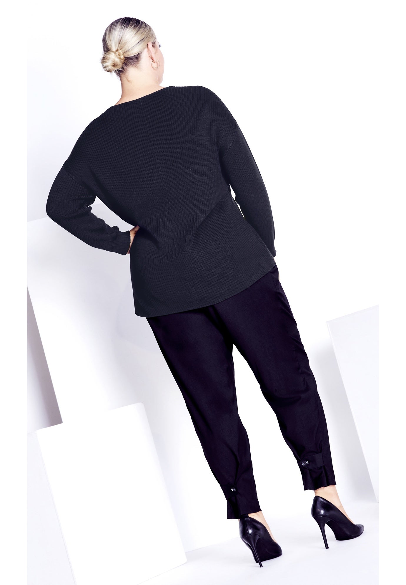 Primrose Sweater image number 1