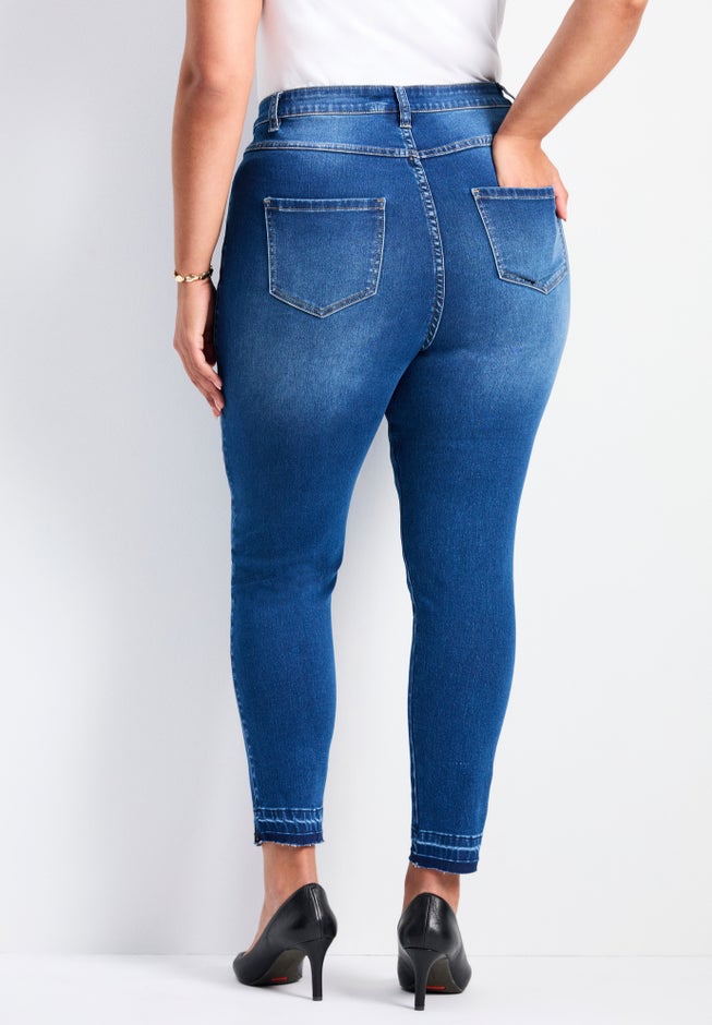 Butter Skinny Frayed Hem Jean image number null