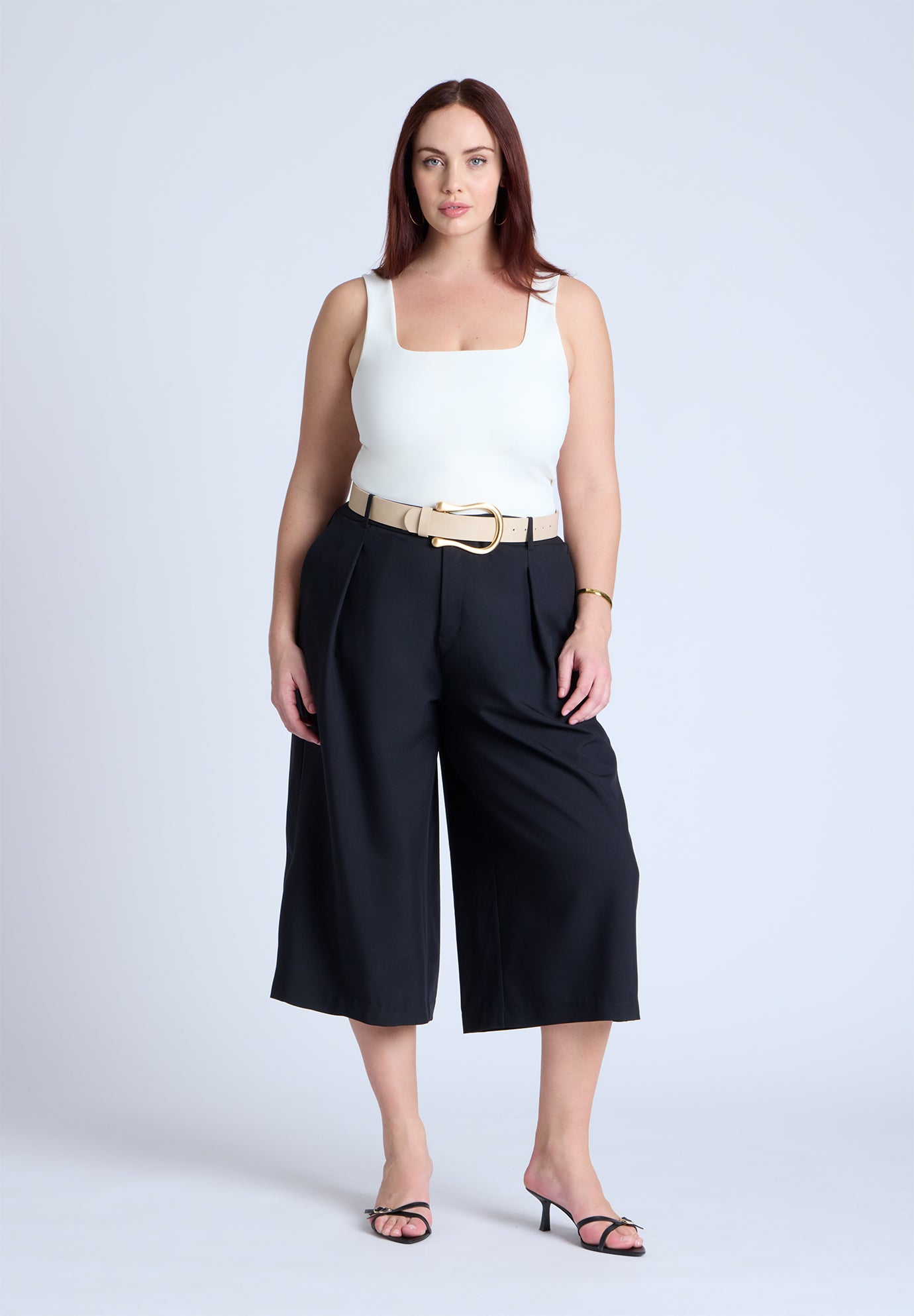  Horseshoe Buckle Belt image number 1