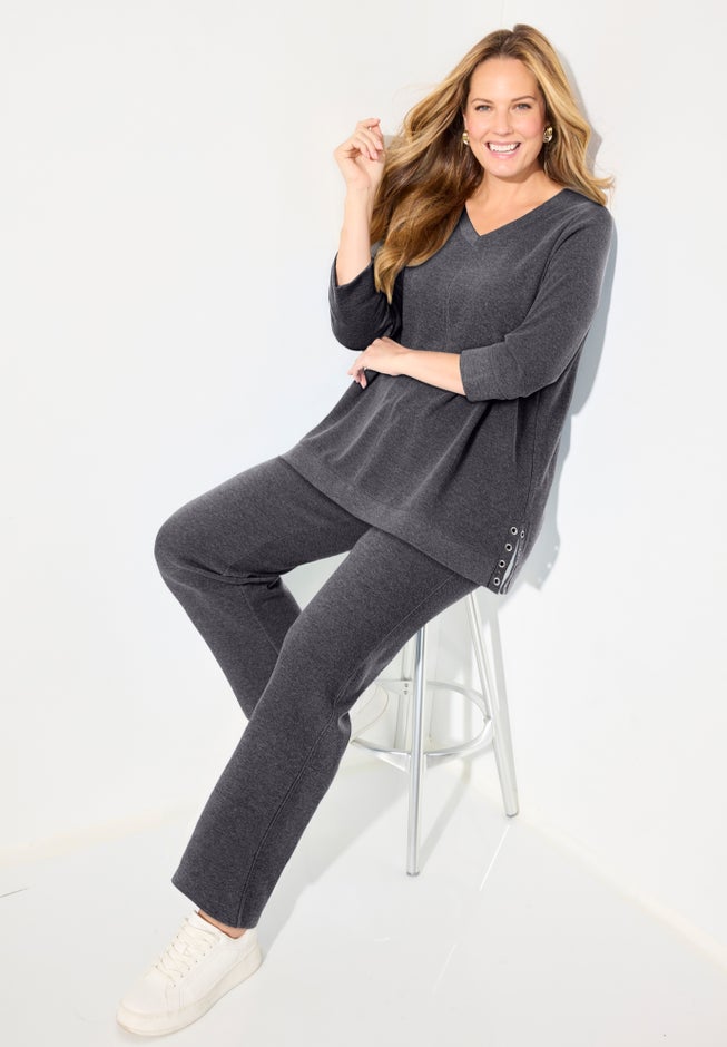 Cloud Knit Ribbed V-Neck Top image number 1