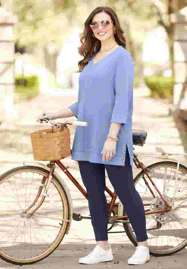 Cloud Knit V-Neck Top image number 0