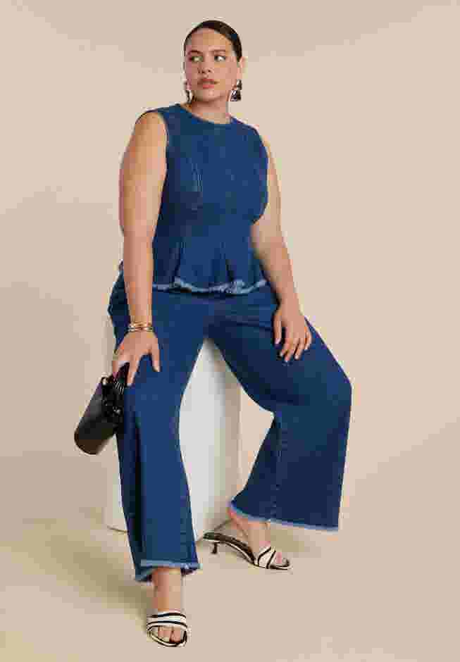 Wide Leg Comfort Stretch Jean image number 0