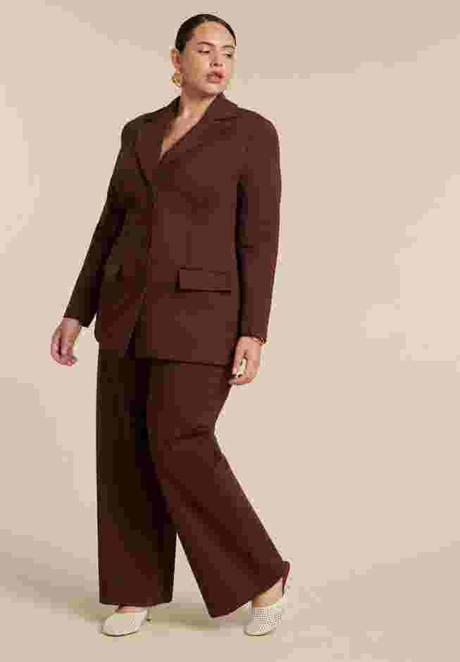 The Ultimate Nipped Waist Blazer image number 3