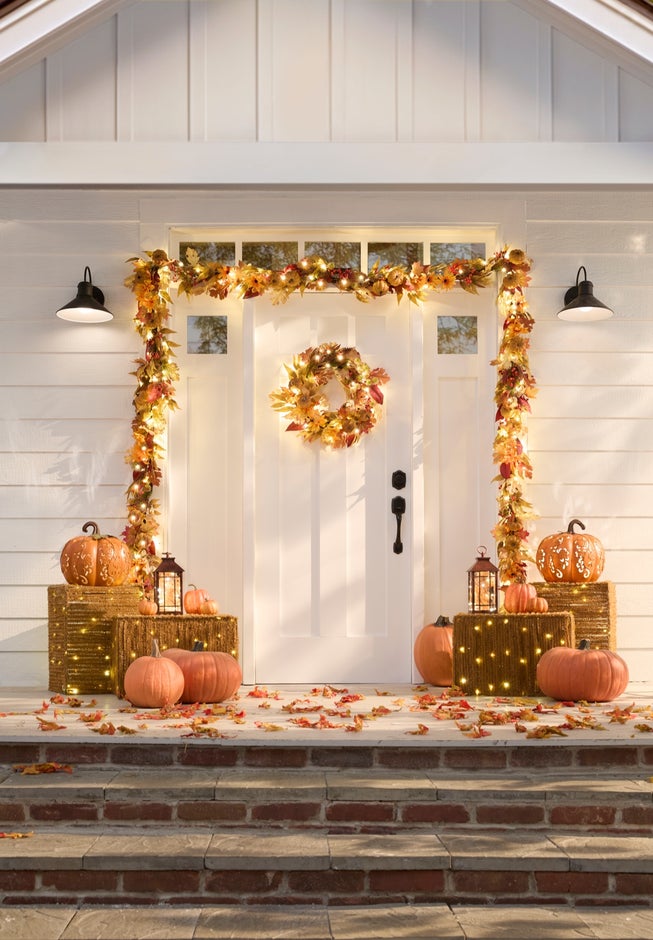 Pre-Lit Carved Resin Pumpkin image number 3