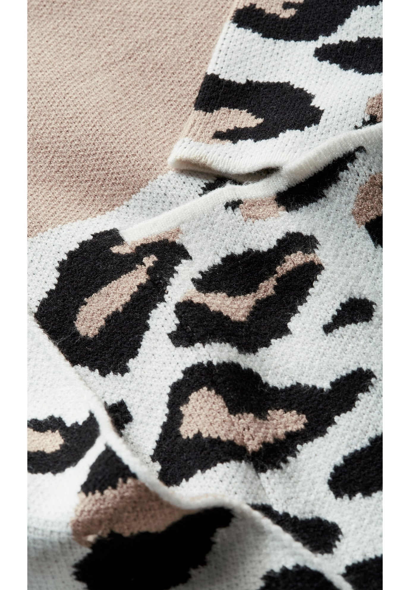 Ula Splice Coatigan image number 6