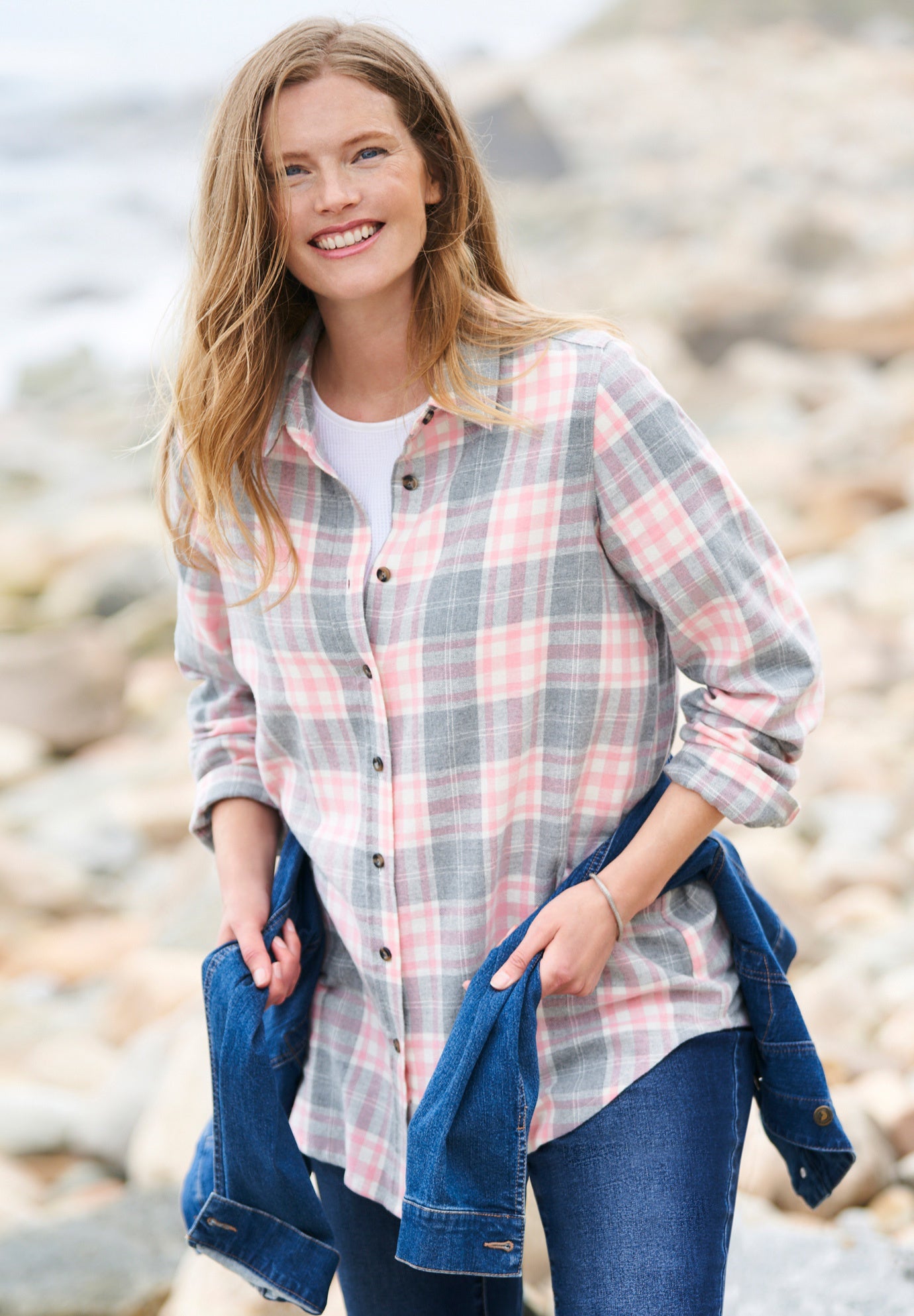 Plaid Double-Brushed Cotton Flannel Shirt image number 5