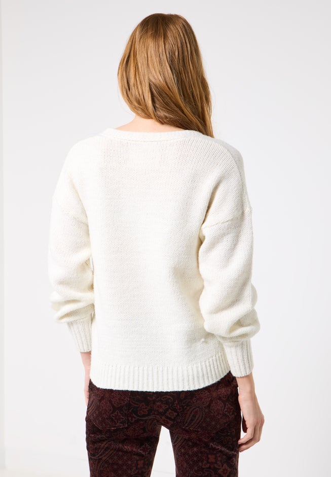 Cozy V-Neck Pullover Sweater image number 2