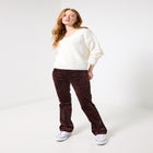 Cozy V-Neck Pullover Sweater image number 3