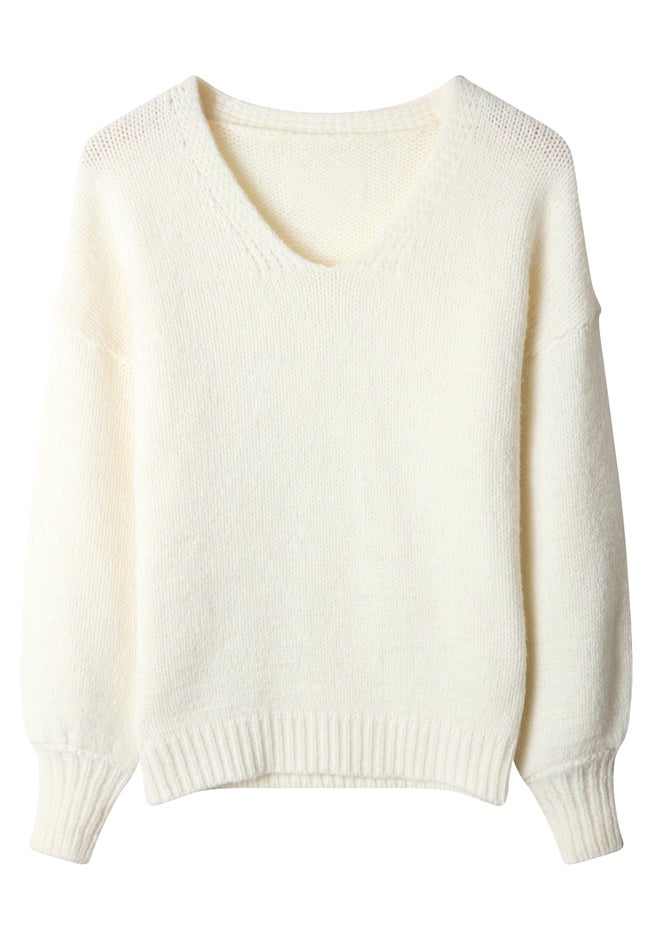 Cozy V-Neck Pullover Sweater image number 4
