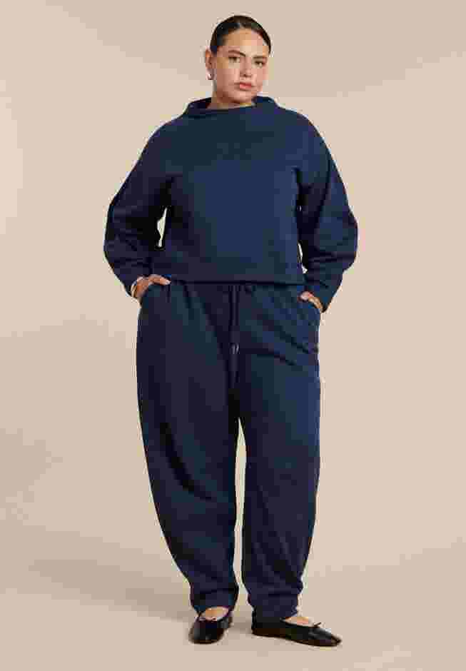 Barrel Leg Sweatpant image number 3