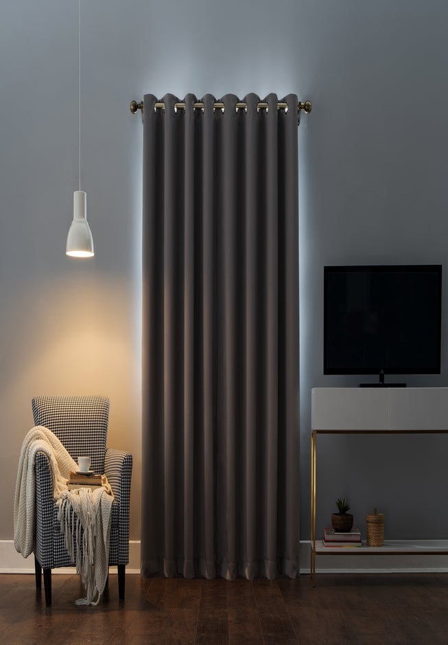 Sun Zero&trade; Oslo 100% Blackout Grommet Panel image number 2