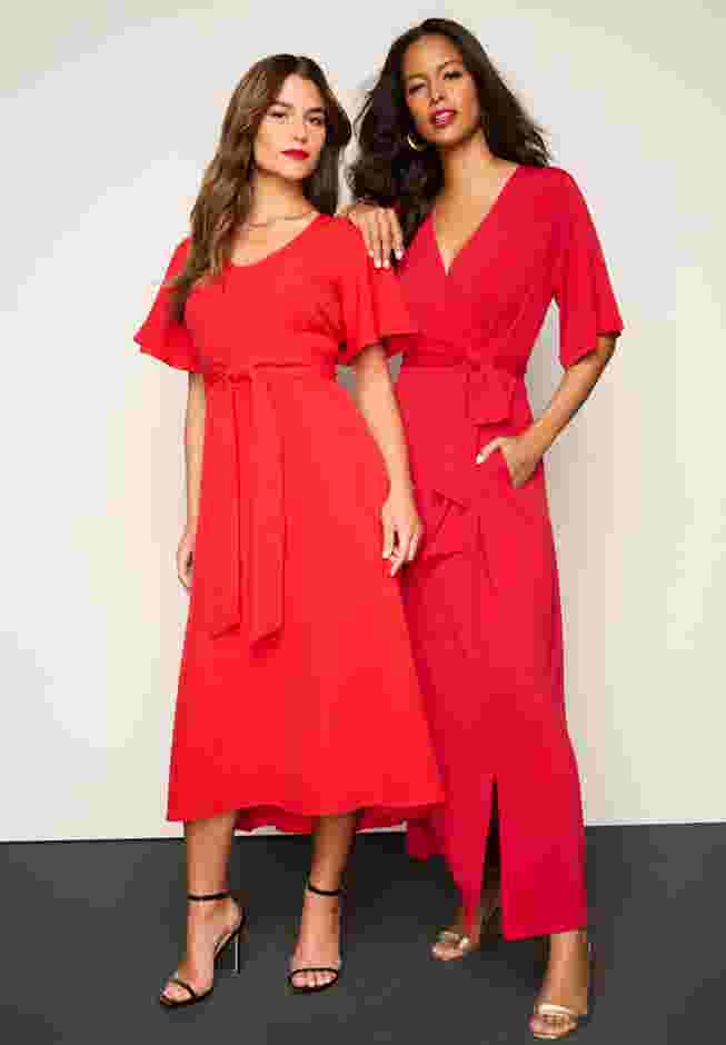 Bi-Stretch Wrap Dress image number 5