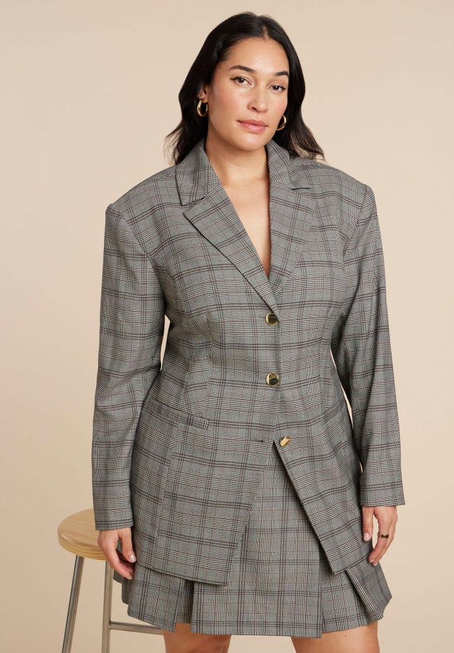 Nipped Waist Blazer With Back Adjuster image number 1