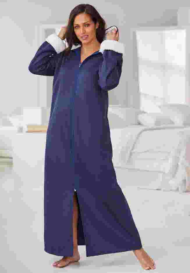 Sherpa-Lined Long Hooded Robe image number 7