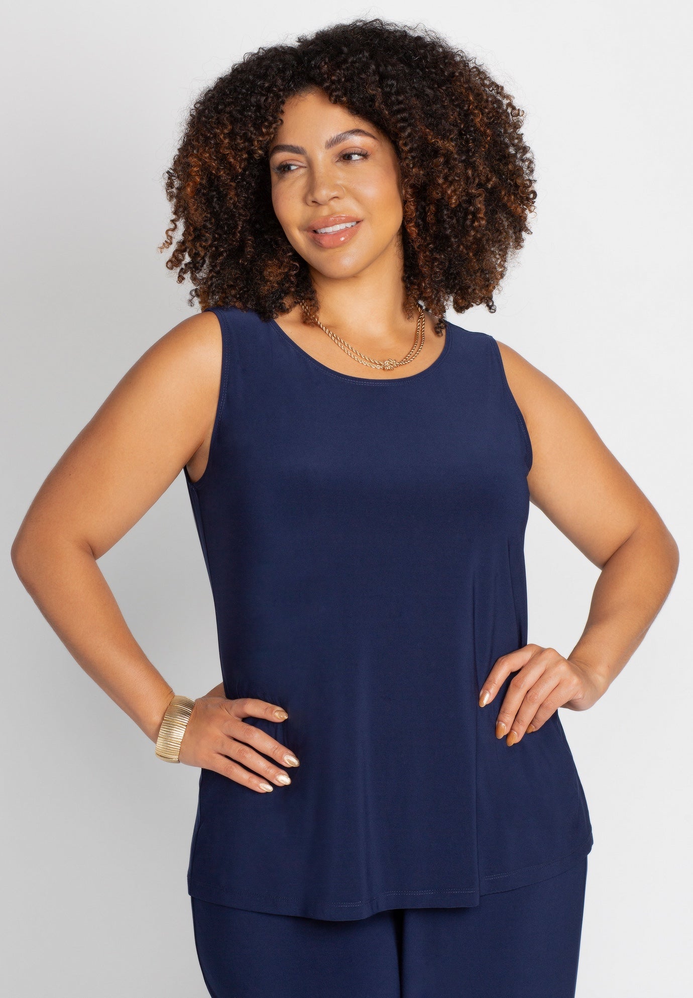 Cascade Embroidered 3-Piece Pant Suit image number 4