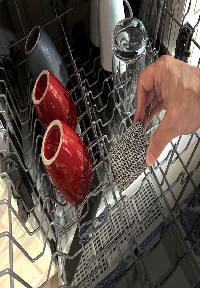 Horsepower&trade; Giddy Up&trade; Bristle-Free Grill Brush image number 8