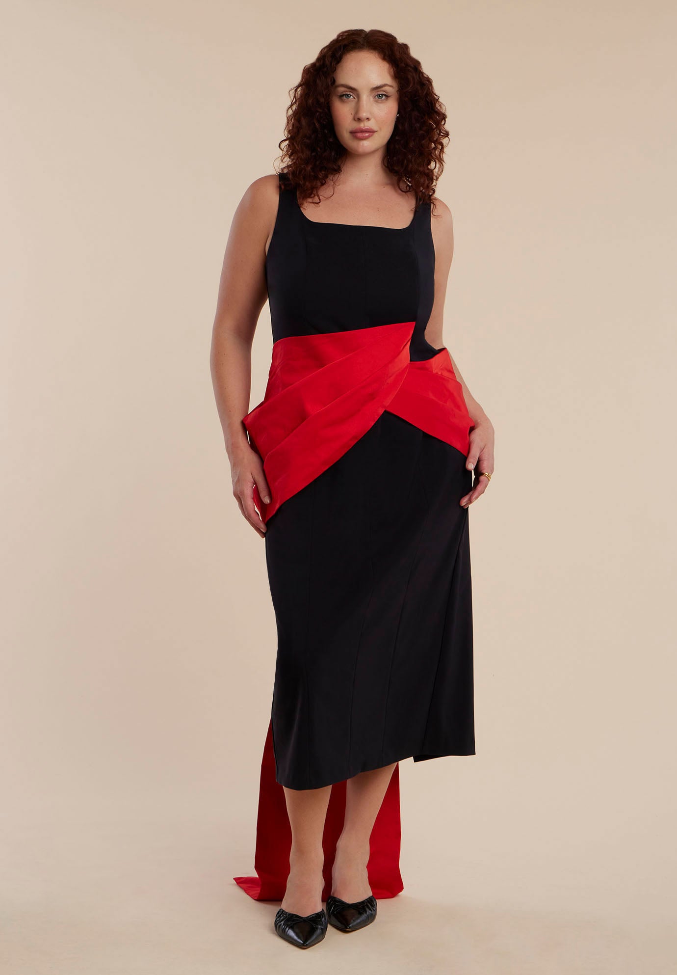 Contrast Draped Waist Gown image number 0