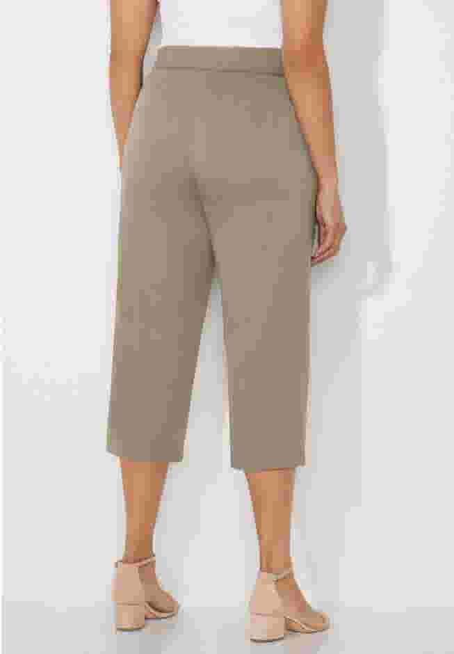 Stretch Knit Waist Cargo Capri image number 1